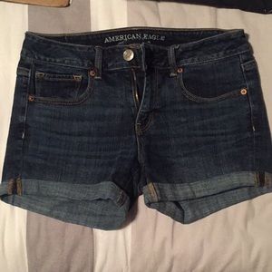 AE midi shorts